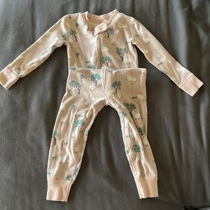 Hannah Andersson pajamas Organic cotton 3T.